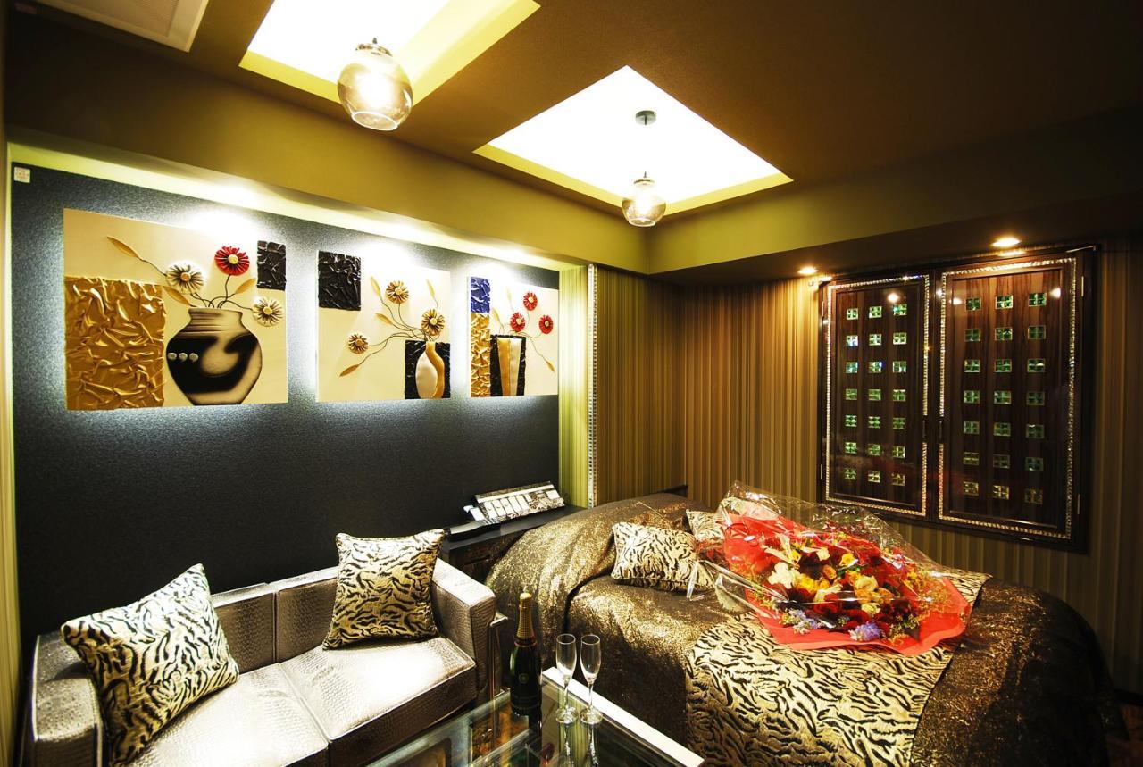 Hotel Sara Kinshicho (Adults Only) Tokyo Esterno foto