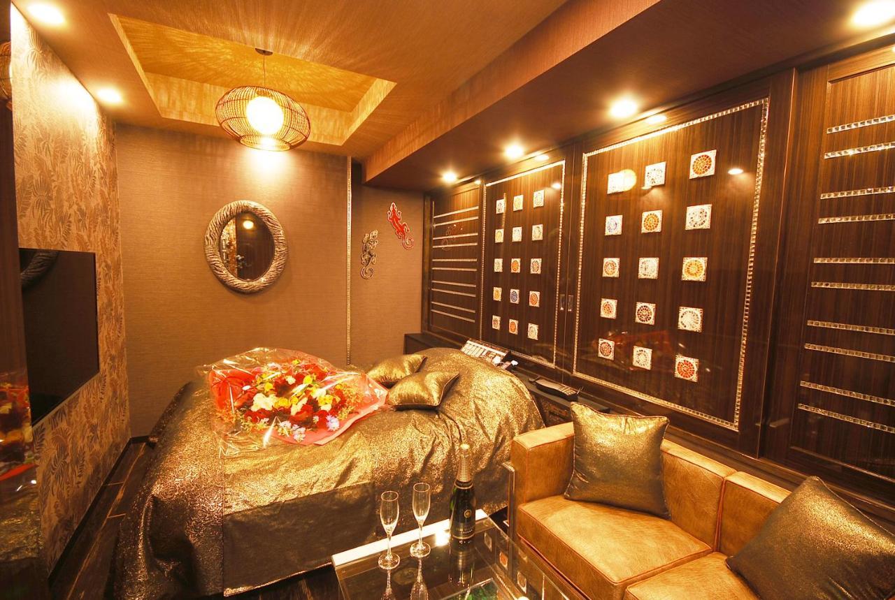 Hotel Sara Kinshicho (Adults Only) Tokyo Esterno foto