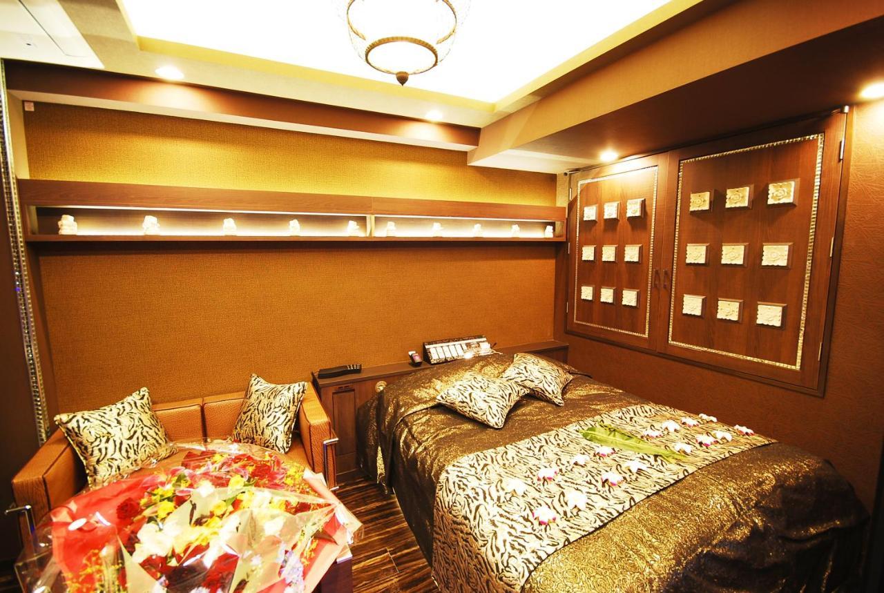Hotel Sara Kinshicho (Adults Only) Tokyo Esterno foto